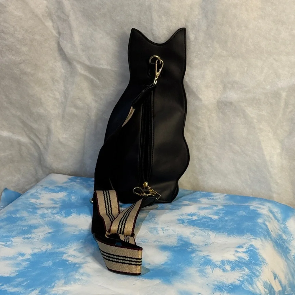 Black Cat novelty crossover bag nwot